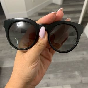 TORY BURCH SUNGLASSES
